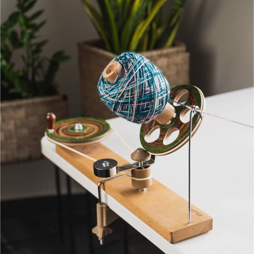 Knit Pro Signature Timber Ball Winder + Yarn Swift