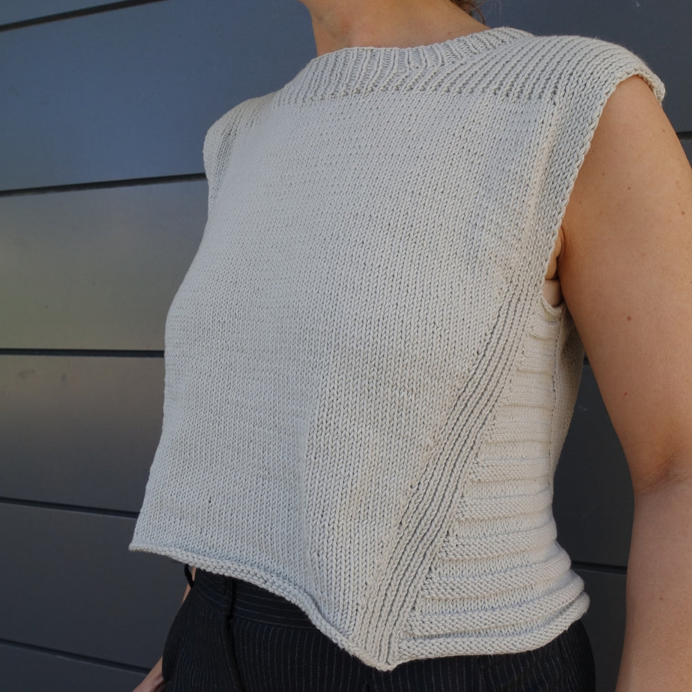 Vera Loves Knitting - Summer Esio Top - Digital Pattern