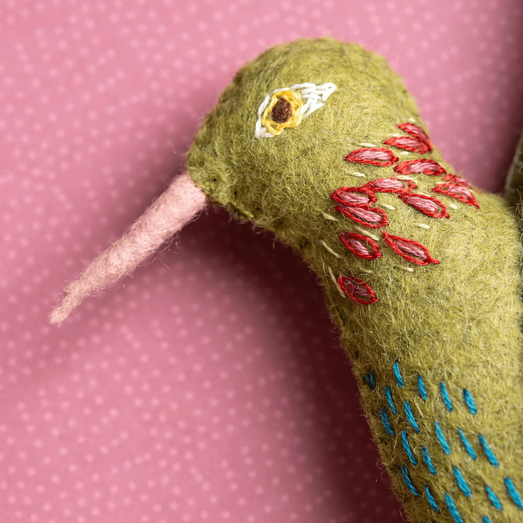 Corinne Lapierre - Hummingbird Felt Craft Mini Kit