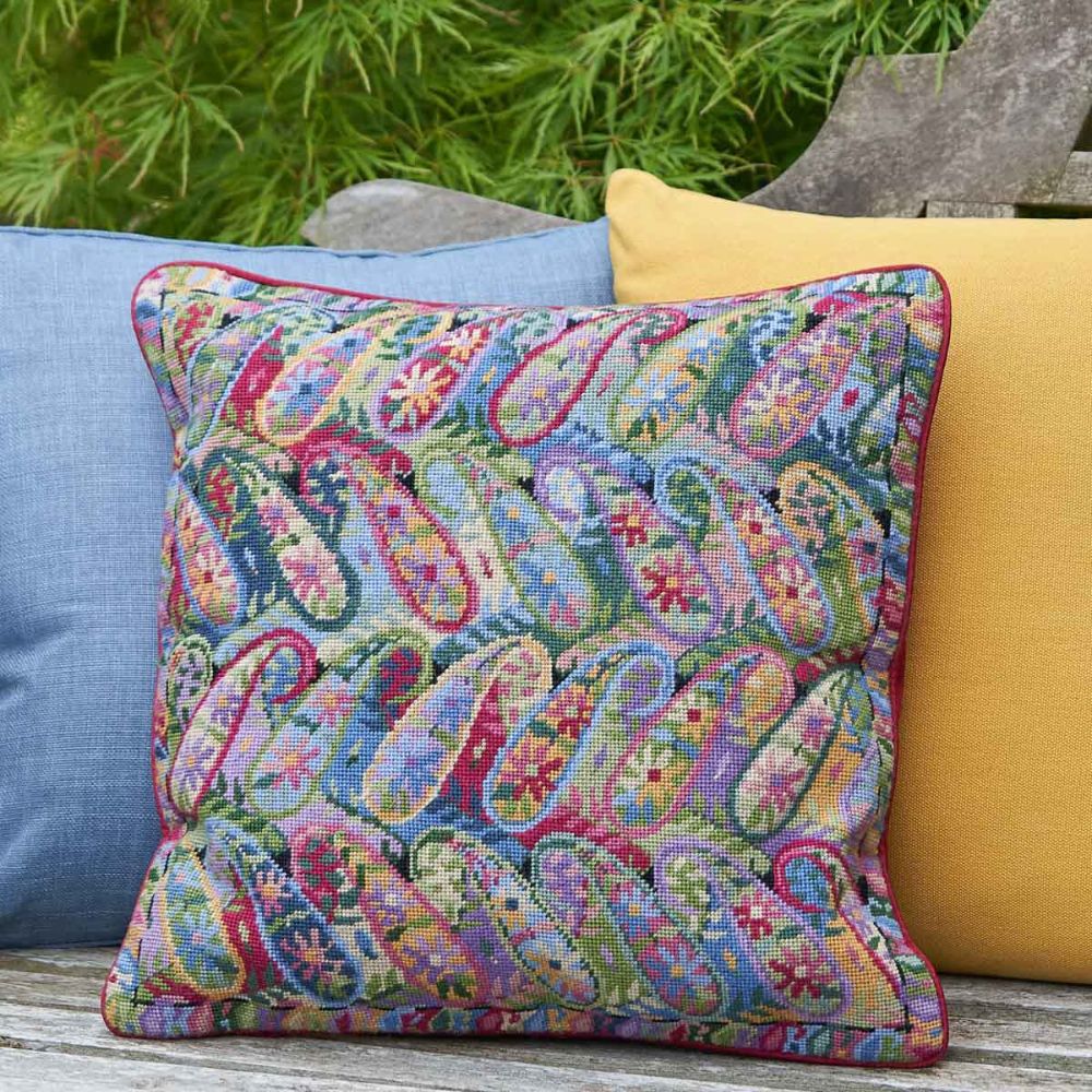Ehrman - Summer Paisley Cushion