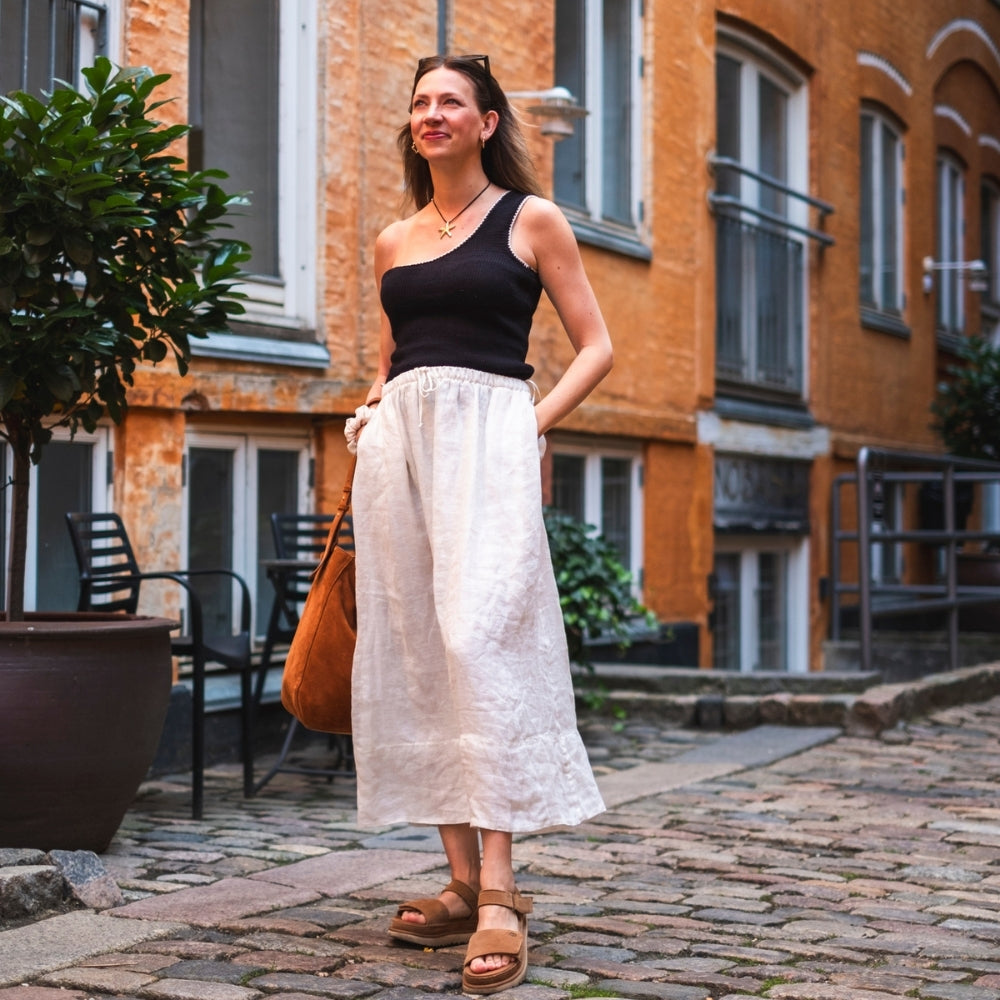 model featuring the fortuna pattern