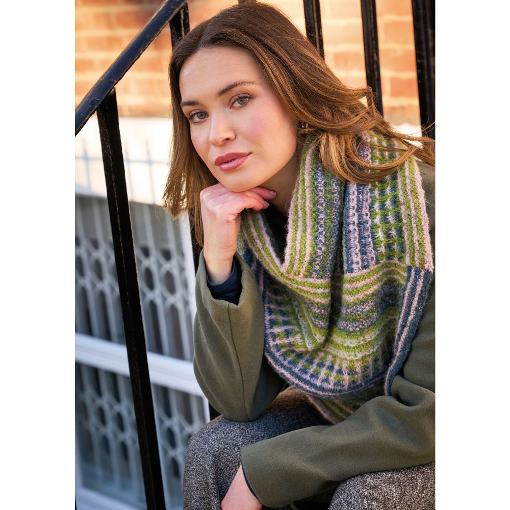 Rowan - Lampas Cowl - Digital Pattern