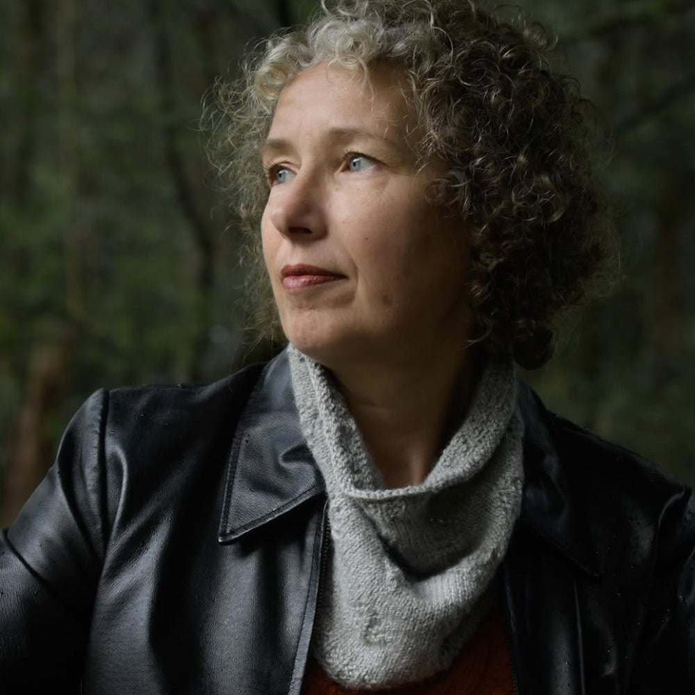 Vera Loves Knitting - Norfolk Pines Cowl Bundle - Yarn and Digital Pattern