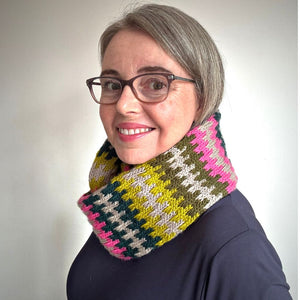 Jacqui Verbeek - Sweet Tooth Scarf Digital Pattern