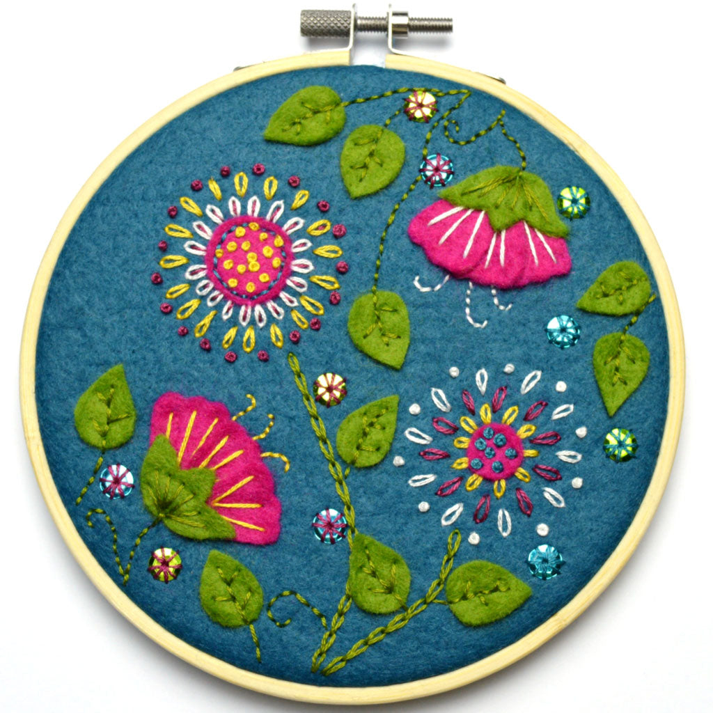 Corinne Lapierre - Tropical Flowers Applique Hoop Craft Kit