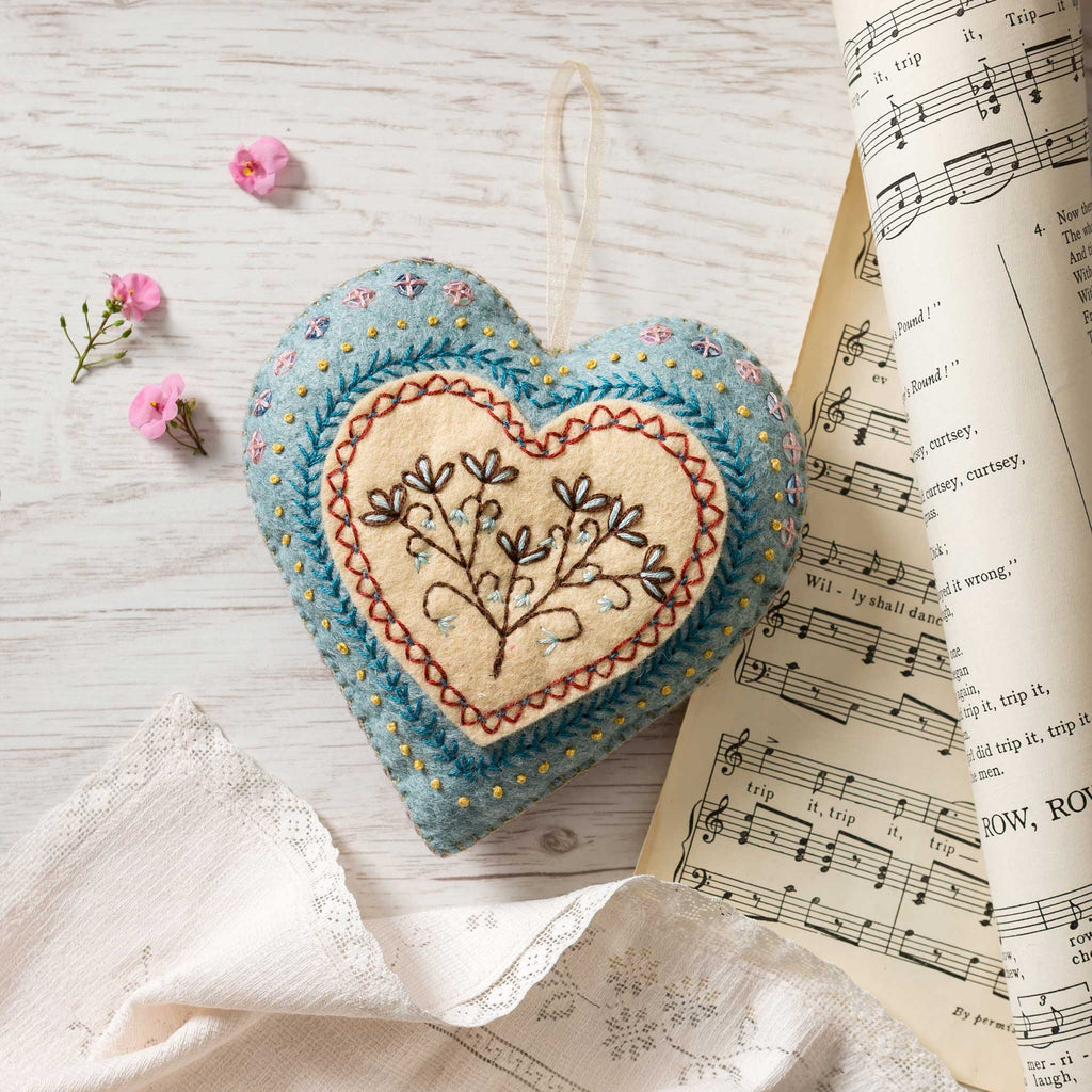 Corinne Lapierre - Embroidered Heart Felt Craft Mini Kit