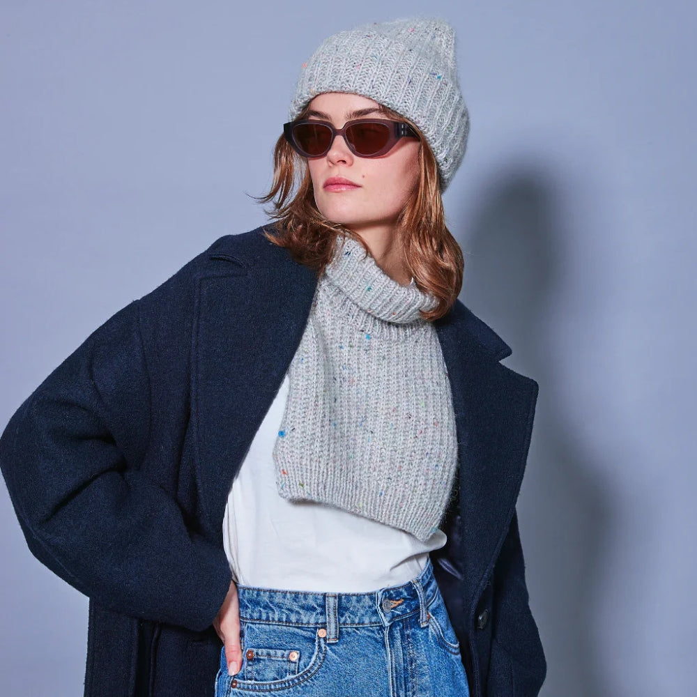 Spektakelstrik - Wonderland Neck Warmer Digital Pattern