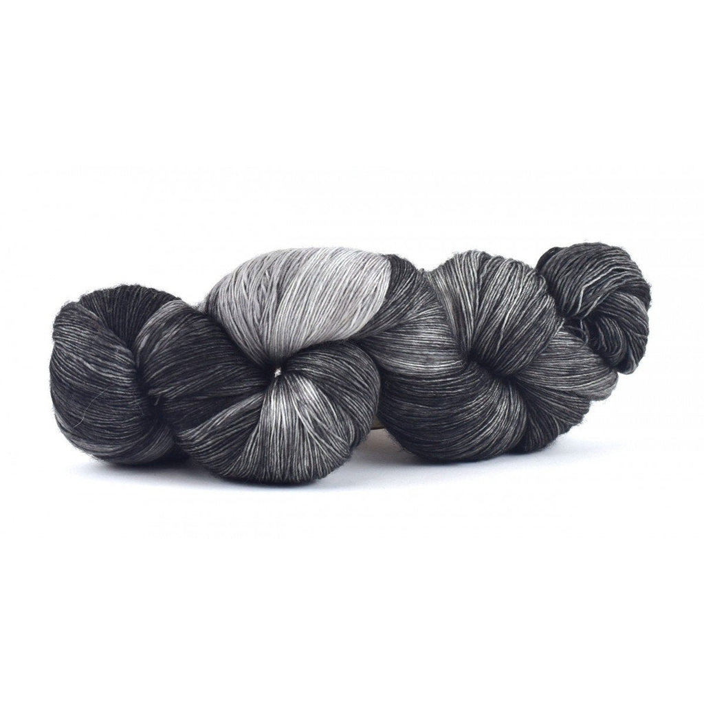 Manos Marina Lace