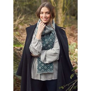 Lattice Scarf Pattern from Carousel by Martin Storey