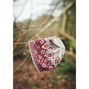 Lattice Hat Pattern from Carousel by Martin Storey