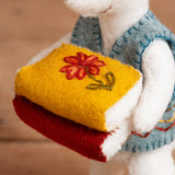 Corinne Lapierre - Little Mouse The Librarian Felt Craft Mini Kit