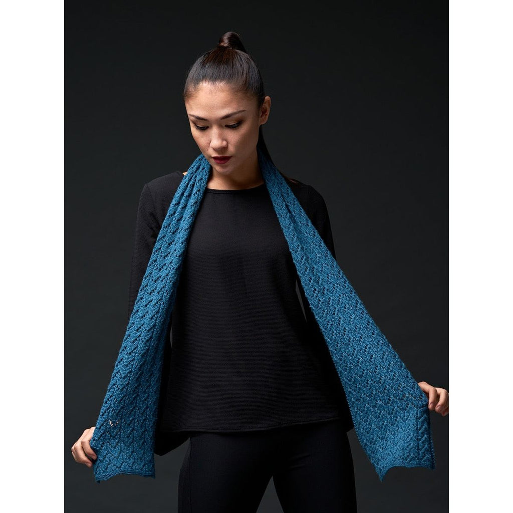 wys_exquisite_4ply_l_chloe_birch_collection_eve_fishtail_scarf_01_v_72_1